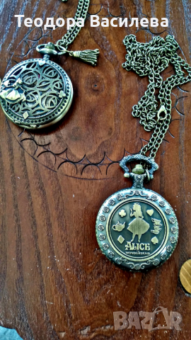 Джобен часовник Алиса в страната на чудесата , снимка 3 - Джобни - 36181865