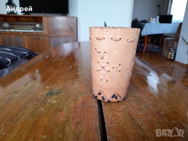 Стара кожена чаша #2