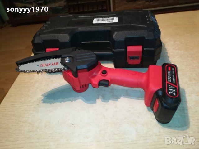 резачка за клони с 2 вериги 2 батерии и зарядно 2410211711, снимка 11 - Градинска техника - 34567828