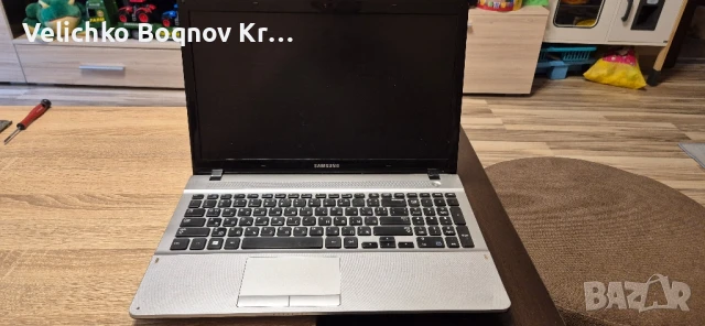 Samsung 275E на части или цял., снимка 2 - Лаптопи за дома - 50633799