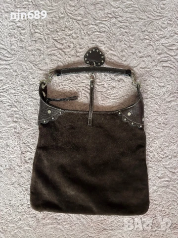 Естествен велур, снимка 2 - Чанти - 50467430