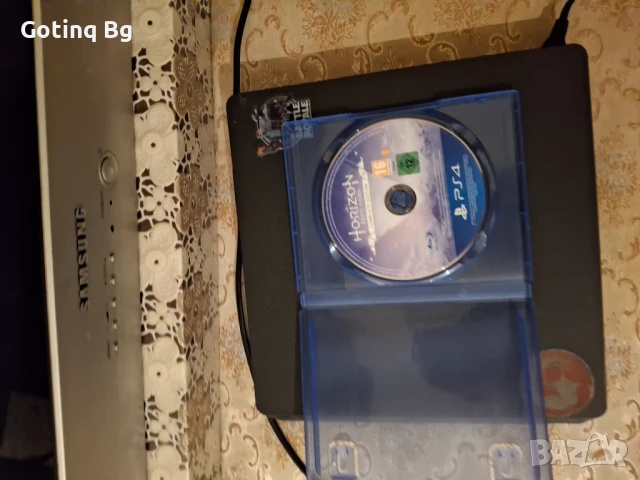 Ps4 slim 1tb,3 игри, снимка 2 - PlayStation конзоли - 51251262