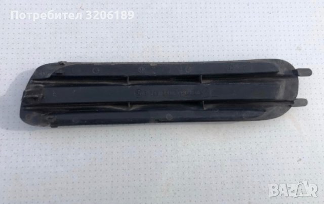 Капачка , решетка в предна броня от БМВ Е46, снимка 3 - Части - 40616427