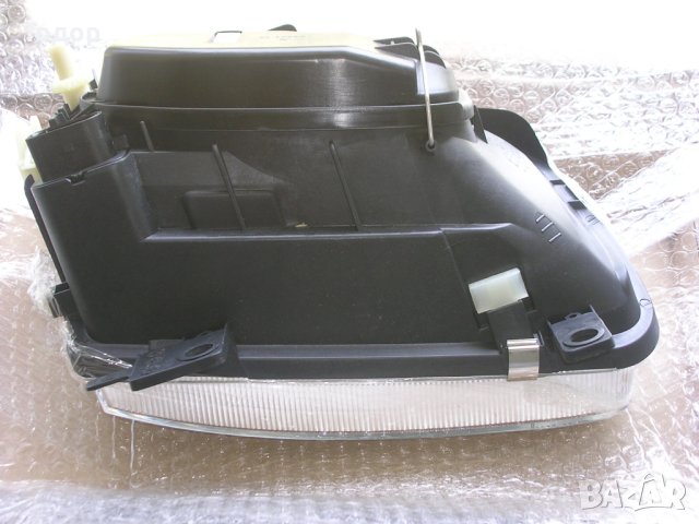 Фар за POLO 2000 год, снимка 2 - Части - 41642059