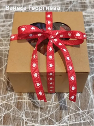 Подаръчен комплект с розов цвят, мед и прашец за Свети Валентин/8ми март, снимка 4 - Подаръци за жени - 48574957