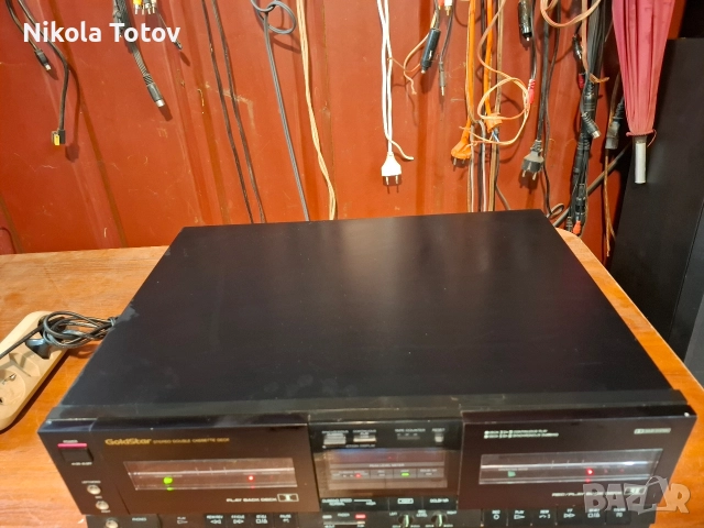 Продава се двукасетен дек Goldstar GSW-9320. , снимка 2 - Декове - 52806493