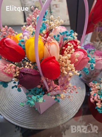 кошница с лалета , снимка 3 - Изкуствени цветя - 53431800