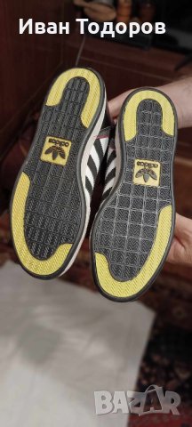 Оригинални маратонки ADIDAS, снимка 3 - Маратонки - 41618669