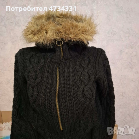 Черна Жилетка с пух, снимка 3 - Жилетки - 53698079