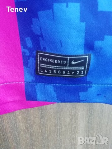 FC Barcelona Nike оригинална тениска фланелка трети екип 2021/2022 Барселона , снимка 6 - Тениски - 41766082