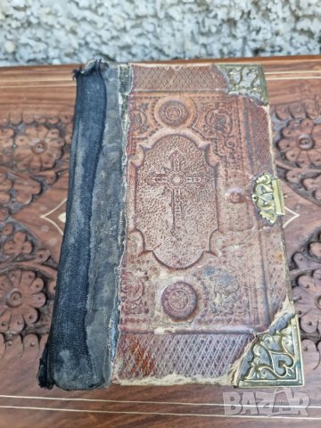 Антикварна Немска Католическа Библия Германия- "1800г 19 Век ", снимка 2 - Колекции - 40073734