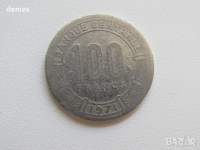 Камерун - 100 франка, 1971 г. (рядка)-327 D, снимка 2 - Нумизматика и бонистика - 55983118