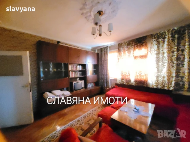 самостоятелен етаж, широк център, снимка 10 - Етаж от къща - 41928023