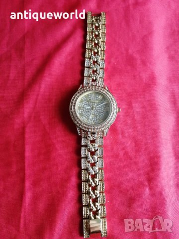 Дамски Часовник Michael KORS, снимка 3 - Антикварни и старинни предмети - 40365350