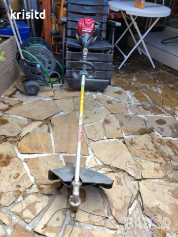 Професионален четиритактов тример Хонда UMK 435E, снимка 2 - Градинска техника - 50324741