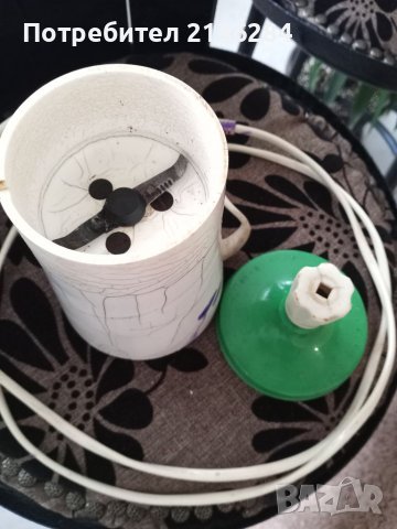 Стара кафемелачка, снимка 4 - Антикварни и старинни предмети - 40157242