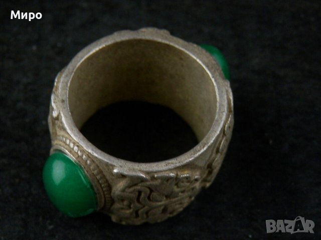 БЕЗ АНАЛОГ ТИБЕТ НЕПАЛ АЗИЯ ПРЪСТЕН  ЗЕЛЕН НЕФРИТ , снимка 3 - Антикварни и старинни предмети - 40493271