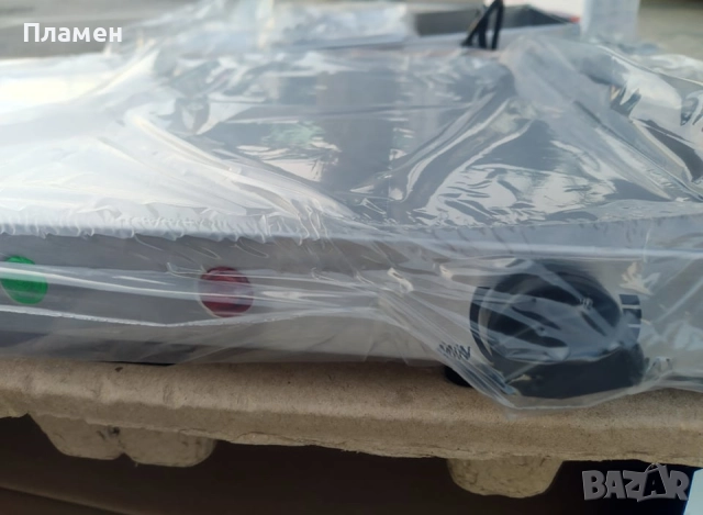 Уред за загряване на храна бюфет топла витрина бен мари 300W 4 к-ра, снимка 2 - Друго търговско оборудване - 46760756