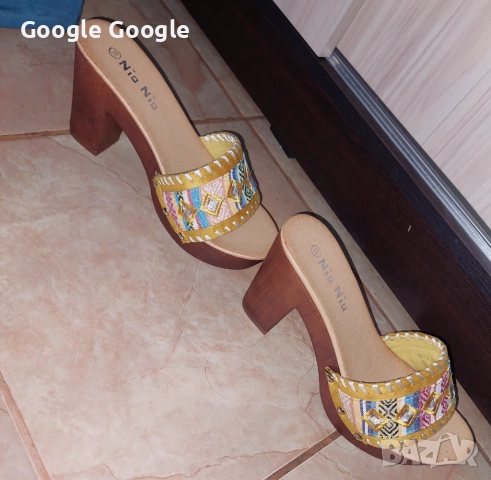 дамски чехли Nio Nio с дървен ток и бродирана каишка, снимка 2 - Сандали - 52873366