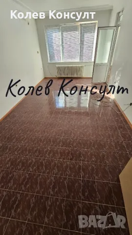 Продавам етаж от кооперация в гр.хасково