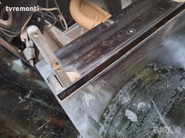 оригинална стойка телевизор Panasonic модел TX-P42C10E, снимка 2 - Стойки, 3D очила, аксесоари - 51579966