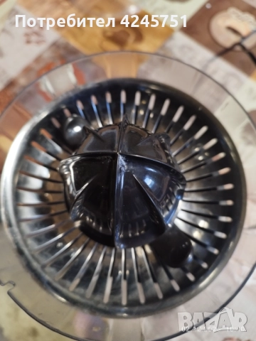 Електрическа Цитрус преса , снимка 2 - Сокоизстисквачки и цитрус преси - 52623349