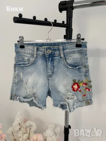 Къси дънки, размер ХS, снимка 2 - Къси панталони и бермуди - 49507674