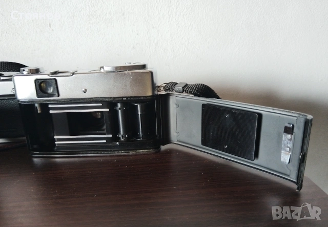 YASHICA 35-ME, YASHICA TL SUPER, YASHICA Minister III Japan , снимка 13 - Фотоапарати - 49965236