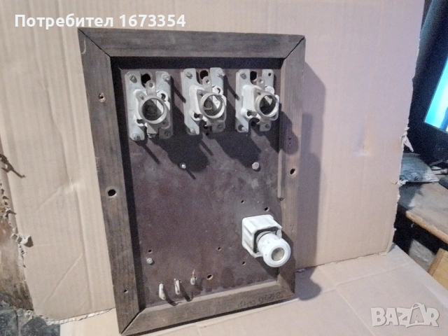 Ел табло + стойки за подсигуряване, снимка 2 - Индустриална техника - 53850625