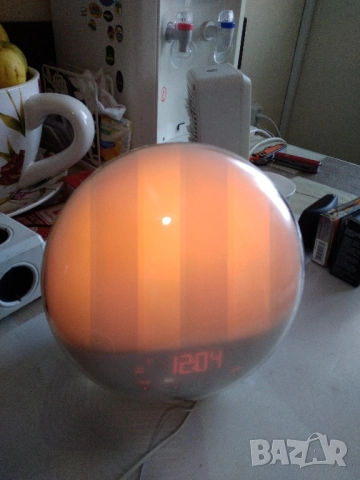 Нощна лампа с часовник и радио PHILIPS HF3520, снимка 4 - Друга електроника - 52349749