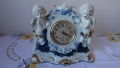 Порцеланов настолен часовник с херувими и гълъби. , снимка 1