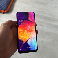 Samsung Galaxy A50 - 128gb , снимка 1 - Samsung - 44776437