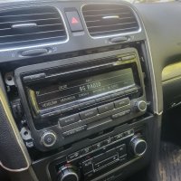 Радио CD player rcd 310, VW,Skoda, Seat, снимка 2 - Аксесоари и консумативи - 41855714