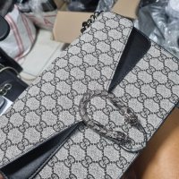 Дамска чанта Gucci , снимка 1 - Чанти - 36893668