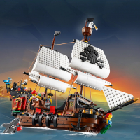 LEGO® Creator 31109 - Пиратски кораб, снимка 4 - Конструктори - 36229803