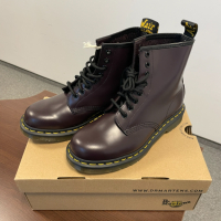 Dr. Martens Кубинки 1460 Burgundy Smooth, 38 EU, снимка 2 - Дамски ботуши - 44837311