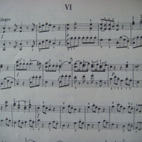 Ноти за пиано Моцарт 6 виенски сонатини, снимка 7 - Специализирана литература - 39632841