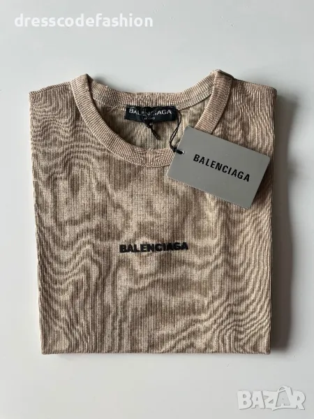 Страхотен модел дамска тениска Balenciaga, снимка 1