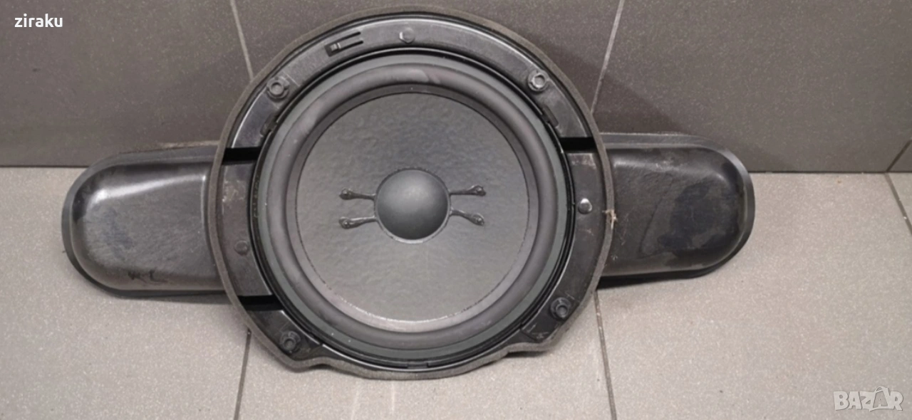Заден басов говорител за w211, снимка 1
