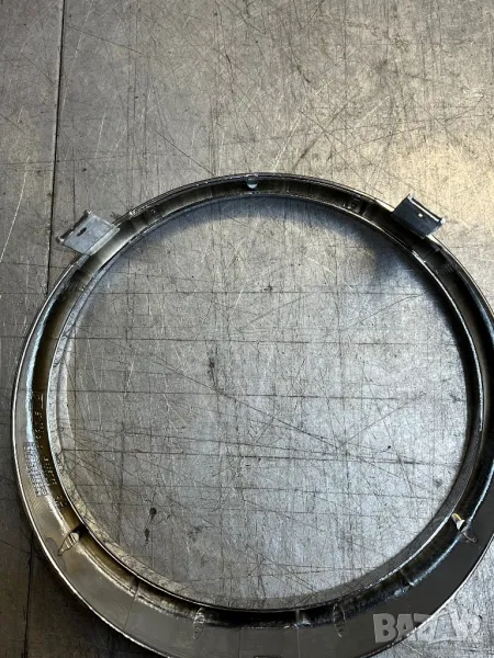 Гривна за фар на VESPA GTS 300, снимка 1