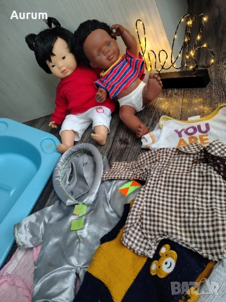 Кукли(Miniland&Les pluminis)+дрешки и ваничка, снимка 1