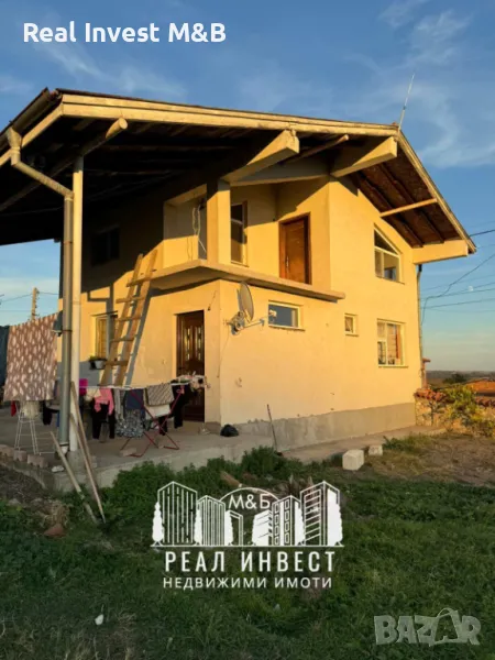 Продавам къща в с. Крепост, снимка 1