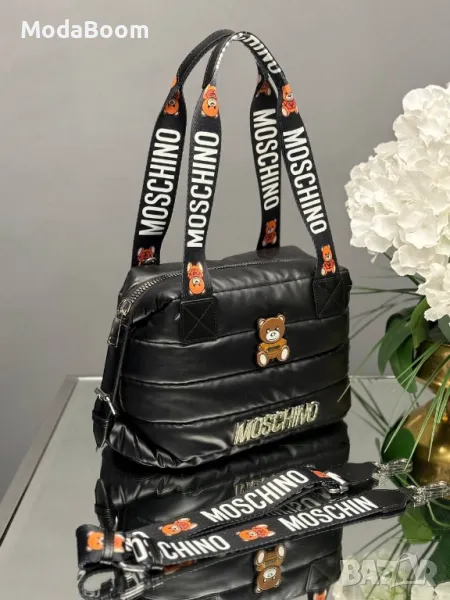 Moschino дамски чанти Различни цветове , снимка 1