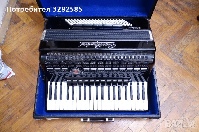 Акордеон Роял Стандард Метеор 120 баса, снимка 18 - Акордеони - 41695959