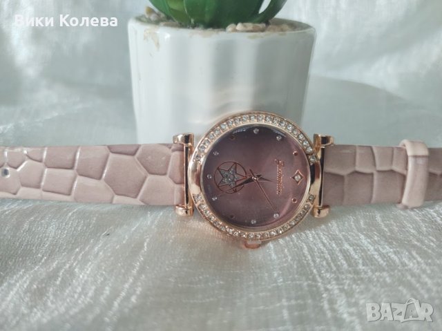 Луксозен дамски кварцов часовник, снимка 3 - Дамски - 41646373