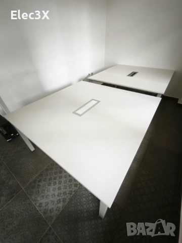 Две заседателни маси SteelCase висок клас, снимка 2 - Работни маси и бюра - 52910485