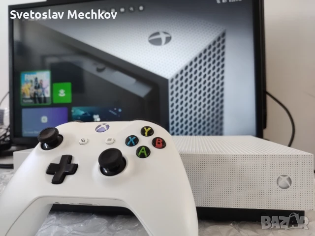 Xbox One S 1TB All Digital Edition, безжичен контролер, захранващ и HDMI кабел, снимка 2 - Xbox конзоли - 51259885