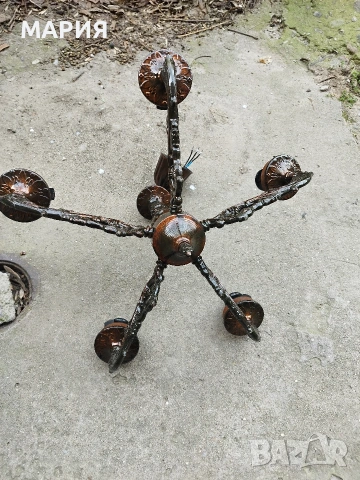 Страхотен метален винтидж полюлей , снимка 5 - Лампи за таван - 53690360