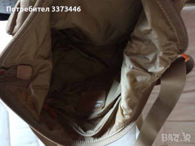 Оригинална Дамска чанта на Benetton , снимка 2 - Чанти - 38633704
