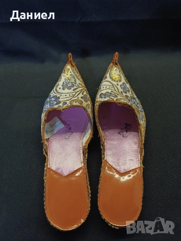 Азербайджански чехли , снимка 3 - Антикварни и старинни предмети - 53484952